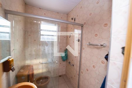 Casa à venda com 200m², 6 quartos e 8 vagas Casa à venda com 200m², 6 quartos e 8 vagasBanheiro