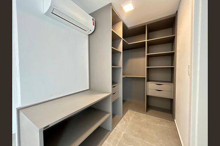 Casa para alugar com 108m², 2 quartos e 1 vaga Casa para alugar com 108m², 2 quartos e 1 vagaSuíte 2 Closet