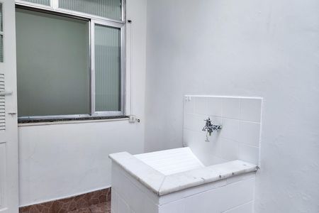 Casa para alugar com 62m², 2 quartos e 1 vaga Casa para alugar com 62m², 2 quartos e 1 vagaÁrea de Serviço