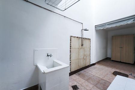 Casa para alugar com 62m², 2 quartos e 1 vaga Casa para alugar com 62m², 2 quartos e 1 vagaÁrea de Serviço