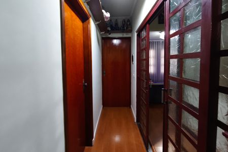 Casa à venda com 40m², 3 quartos e 3 vagas Casa à venda com 40m², 3 quartos e 3 vagasCorredor - Quartos