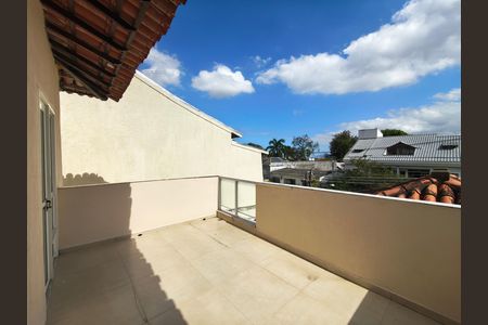 Casa para alugar com 239m², 4 quartos e 2 vagas