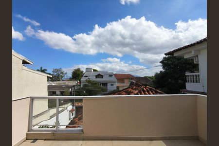 Casa para alugar com 239m², 4 quartos e 2 vagas