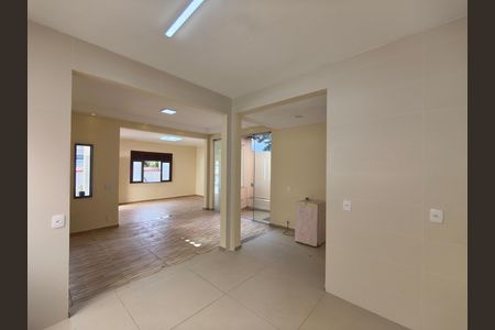 Casa para alugar com 239m², 4 quartos e 2 vagas