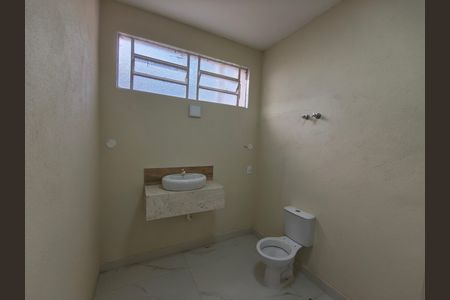Casa para alugar com 239m², 4 quartos e 2 vagas