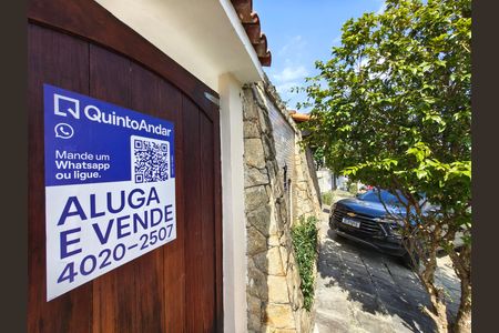 Casa para alugar com 239m², 4 quartos e 2 vagas