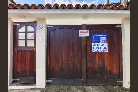 Casa para alugar com 239m², 4 quartos e 2 vagas