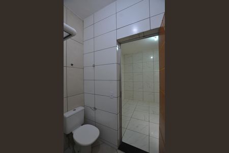 Casa para alugar com 80m², 2 quartos e sem vagaBanheiro