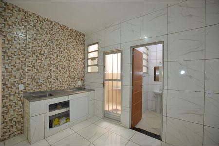 Casa para alugar com 80m², 2 quartos e sem vagaCozinha