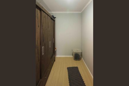 Casa para alugar com 75m², 2 quartos e sem vaga Casa para alugar com 75m², 2 quartos e sem vagaCloset