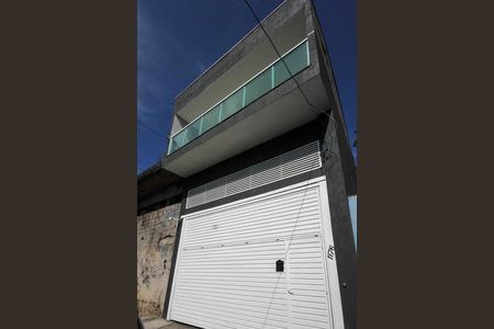 Casa para alugar com 75m², 2 quartos e sem vaga Casa para alugar com 75m², 2 quartos e sem vagaFachada