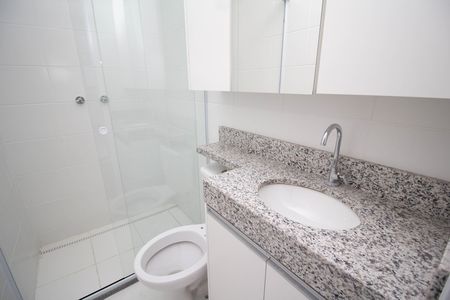 Apartamento para alugar com 42m², 2 quartos e sem vaga Apartamento para alugar com 42m², 2 quartos e sem vagaBanheiro