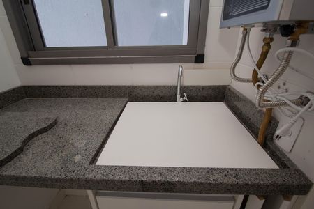 Apartamento para alugar com 42m², 2 quartos e sem vaga Apartamento para alugar com 42m², 2 quartos e sem vagaÁrea de Serviço