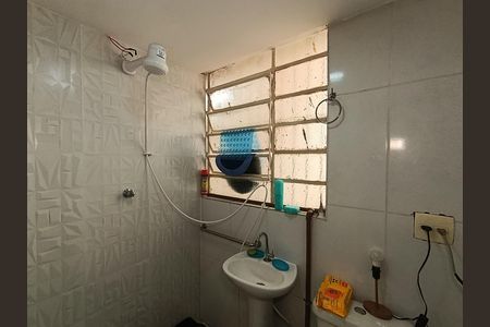 Casa à venda com 84m², 3 quartos e 1 vaga Casa à venda com 84m², 3 quartos e 1 vagaBanheiro 2