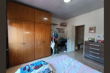 Casa à venda com 84m², 3 quartos e 1 vaga Casa à venda com 84m², 3 quartos e 1 vagaDormitório 3