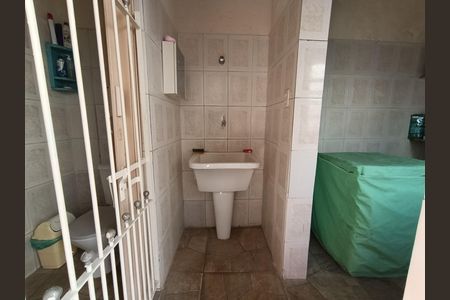 Casa à venda com 84m², 3 quartos e 1 vaga Casa à venda com 84m², 3 quartos e 1 vagaÁrea de Serviço