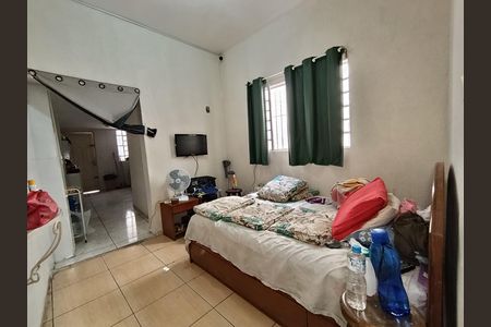 Casa à venda com 84m², 3 quartos e 1 vaga Casa à venda com 84m², 3 quartos e 1 vagaDormitório 1