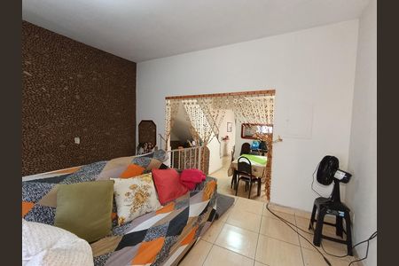 Casa à venda com 84m², 3 quartos e 1 vaga Casa à venda com 84m², 3 quartos e 1 vagaSala de Estar