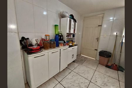 Casa à venda com 84m², 3 quartos e 1 vaga Casa à venda com 84m², 3 quartos e 1 vagaCozinha