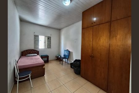 Casa à venda com 84m², 3 quartos e 1 vaga Casa à venda com 84m², 3 quartos e 1 vagaDormitório 2