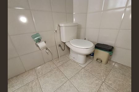 Casa à venda com 84m², 3 quartos e 1 vaga Casa à venda com 84m², 3 quartos e 1 vagaBanheiro 1