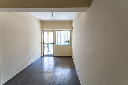 Apartamento para alugar com 71m², 3 quartos e 1 vaga Apartamento para alugar com 71m², 3 quartos e 1 vagaHall de entrada