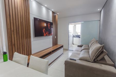 Sala de apartamento para alugar com 3 quartos, 71m² em Santo Andre, Belo Horizonte