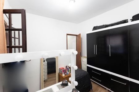Casa à venda com 122m², 2 quartos e 2 vagasSuíte 