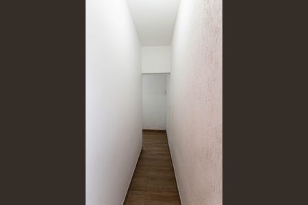 Casa à venda com 122m², 2 quartos e 2 vagasCorredor