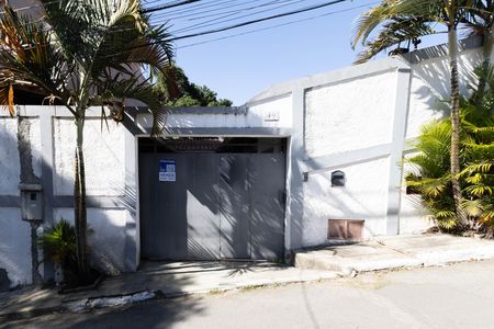 Casa à venda com 122m², 2 quartos e 2 vagasFachada / Placa Dia 8/6/26 TFBY-68