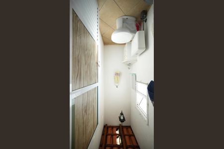 Apartamento à venda com 80m², 2 quartos e 1 vagaBanheiro de serviço