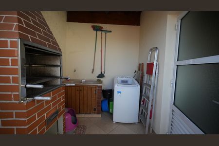 Apartamento à venda com 80m², 2 quartos e 1 vagaÁrea de Serviço