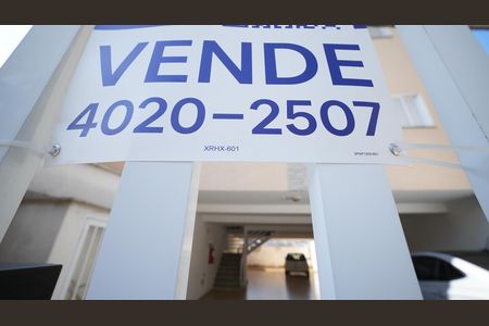 Apartamento à venda com 80m², 2 quartos e 1 vagaXRHX 601