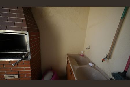 Apartamento à venda com 80m², 2 quartos e 1 vagaÁrea de Serviço
