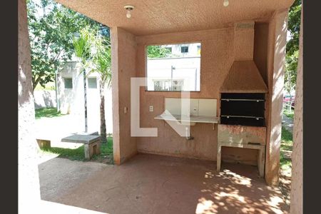 Apartamento para alugar com 38m², 2 quartos e sem vagaÁrea comum - Churrasqueira