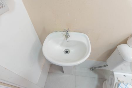 Apartamento à venda com 51m², 2 quartos e 1 vaga Apartamento à venda com 51m², 2 quartos e 1 vagaBanheiro
