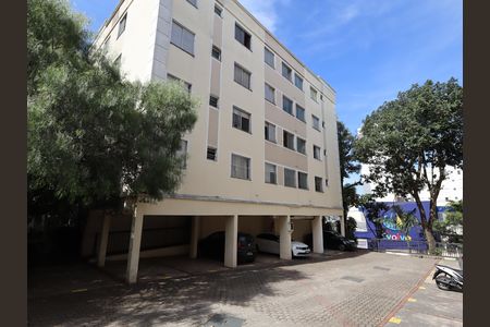 Apartamento para alugar com 47m², 2 quartos e 1 vagaFachada do bloco