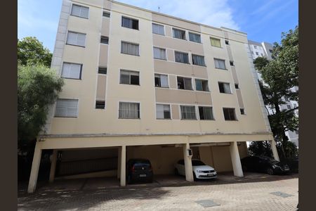 Apartamento para alugar com 47m², 2 quartos e 1 vagaFachada do bloco