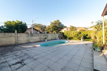 Casa à venda com 240m², 4 quartos e 3 vagas Casa à venda com 240m², 4 quartos e 3 vagasQuintal