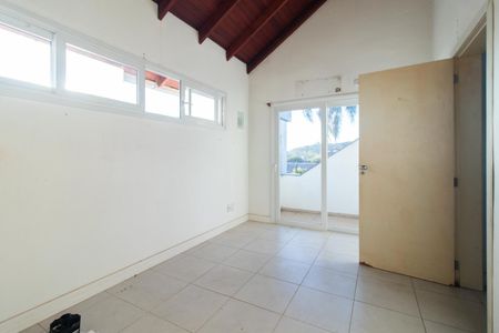 Casa à venda com 240m², 4 quartos e 3 vagas Casa à venda com 240m², 4 quartos e 3 vagasQuarto 3