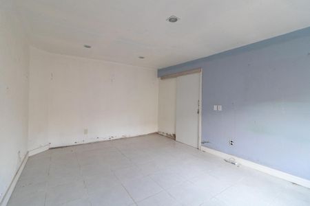 Quarto 2 de casa à venda com 4 quartos, 240m² em Guarujá, Porto Alegre