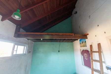 Casa à venda com 240m², 4 quartos e 3 vagas Casa à venda com 240m², 4 quartos e 3 vagasQuarto 4