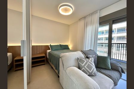 Apartamento para alugar com 39m², 1 quarto e 1 vaga Apartamento para alugar com 39m², 1 quarto e 1 vagaStudio