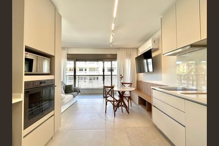 Apartamento para alugar com 39m², 1 quarto e 1 vaga Apartamento para alugar com 39m², 1 quarto e 1 vagaCozinha e Área de Serviço