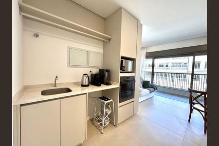Apartamento para alugar com 39m², 1 quarto e 1 vaga Apartamento para alugar com 39m², 1 quarto e 1 vagaCozinha e Área de Serviço
