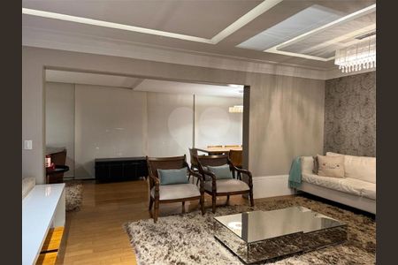 Apartamento à venda com 3 quartos, 200m² em Santa Teresinha, São Paulo