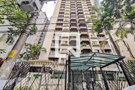Apartamento à venda com 115m², 3 quartos e 2 vagas Apartamento à venda com 115m², 3 quartos e 2 vagasFachada
