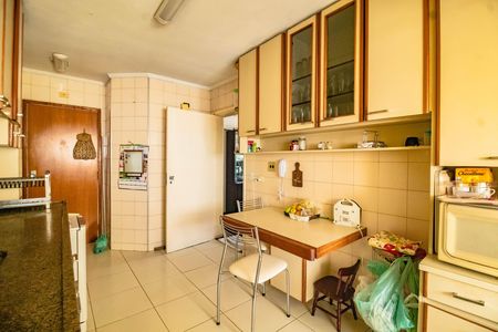 Apartamento à venda com 115m², 3 quartos e 2 vagas