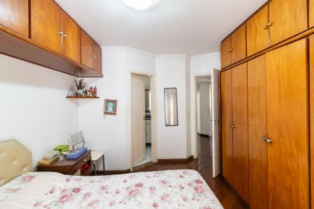 Apartamento à venda com 115m², 3 quartos e 2 vagas Apartamento à venda com 115m², 3 quartos e 2 vagasSuíte