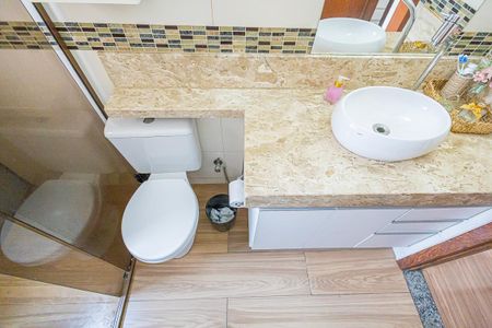 Apartamento para alugar com 68m², 2 quartos e 1 vaga Apartamento para alugar com 68m², 2 quartos e 1 vagaBanheiro